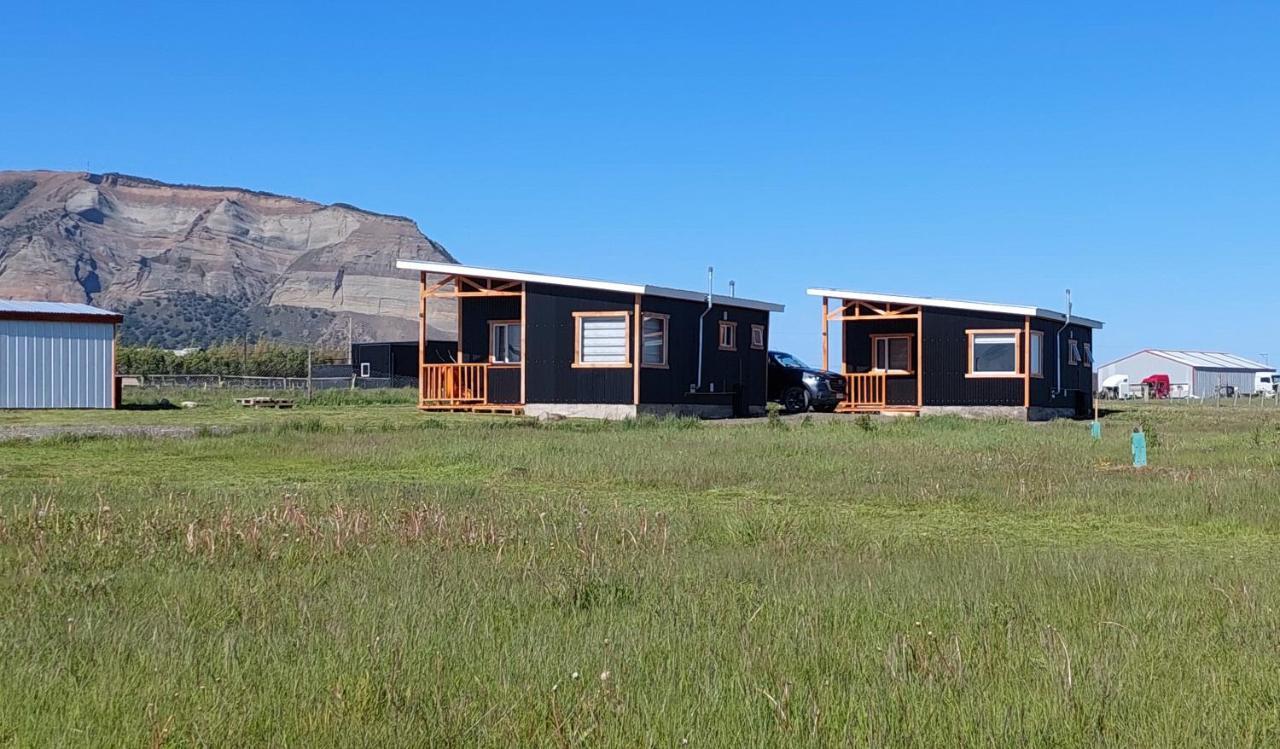 Cabanas Antu Kuyen Patagonica Puerto Natales Exterior photo
