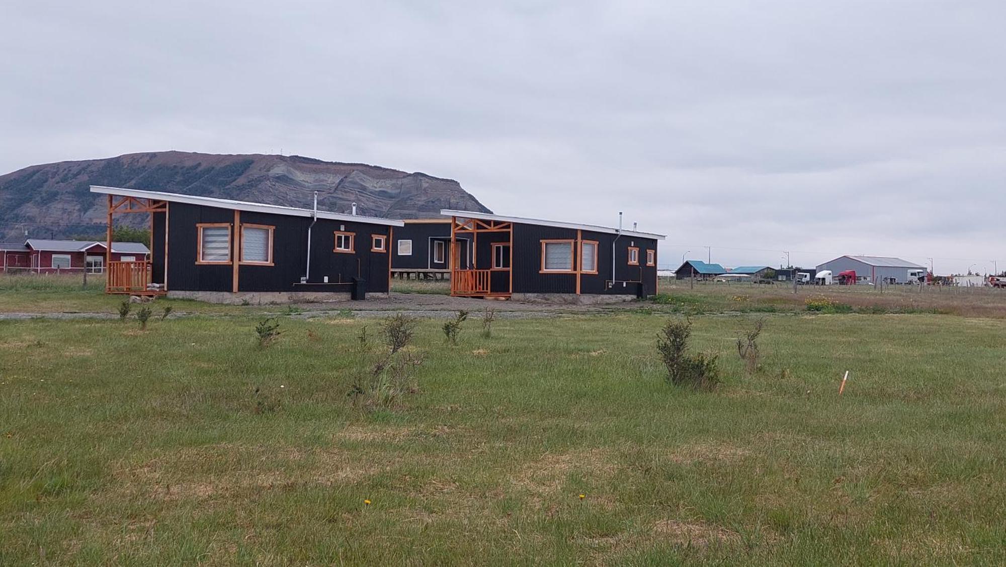 Cabanas Antu Kuyen Patagonica Puerto Natales Exterior photo
